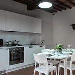 Collecchio شقة *