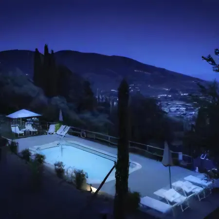 Collecchio شقة *